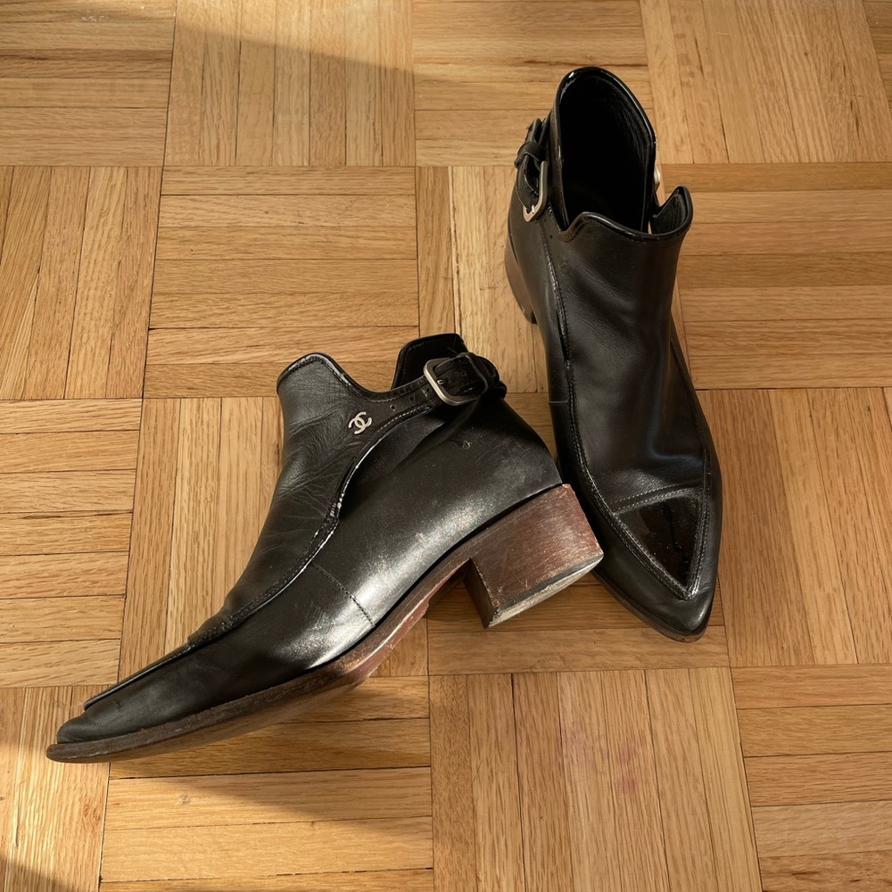 Chanel boots size 38